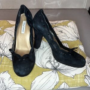 Vintage Style Velvet Heels
